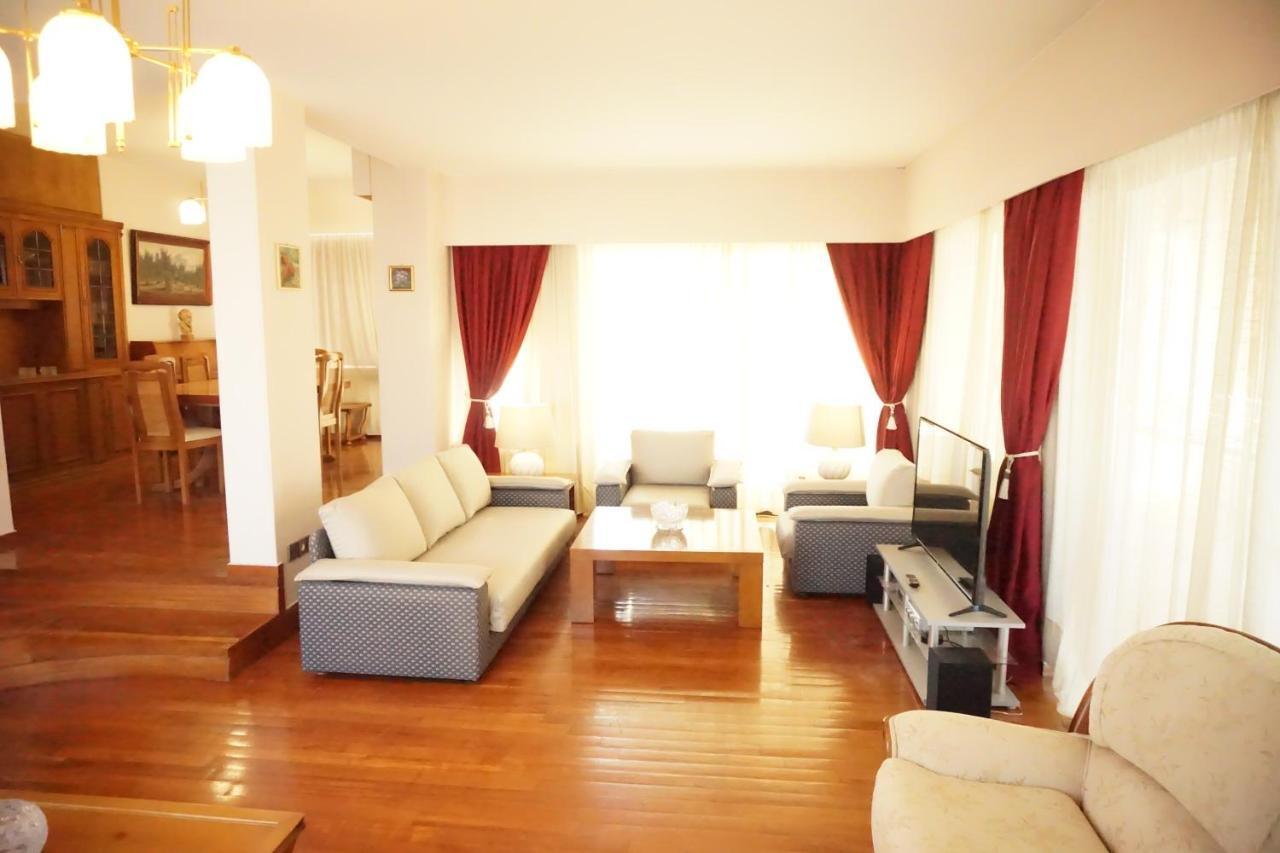 Luxury Athenian Riviera Apartment 135 Sqm At Voula Eksteriør bilde