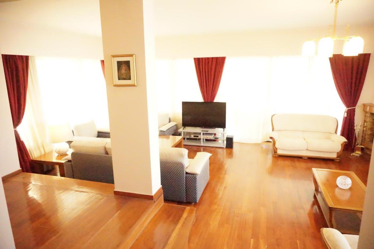 Luxury Athenian Riviera Apartment 135 Sqm At Voula Eksteriør bilde